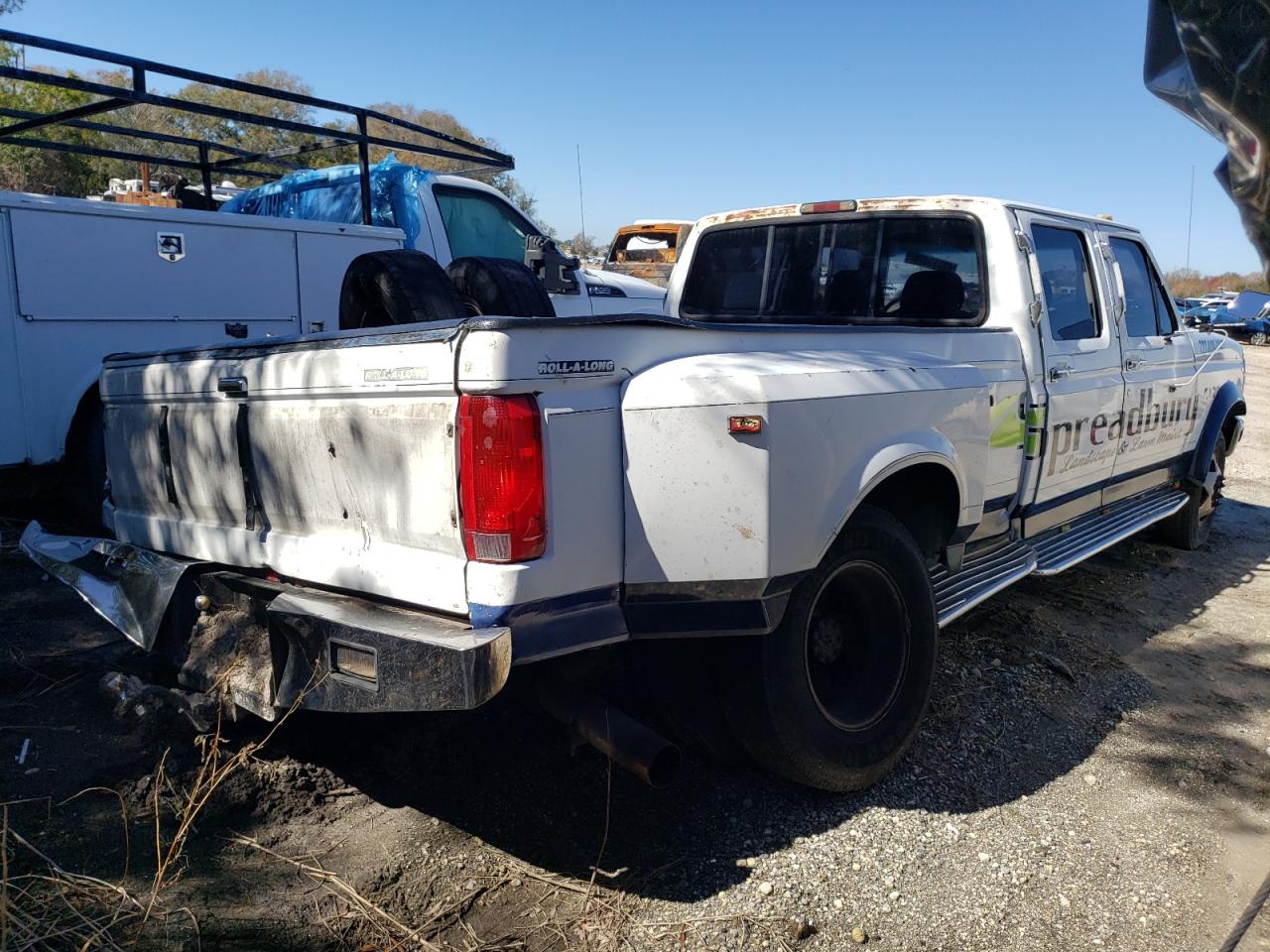 Photo 2 VIN: 1FTJW35G0REA20758 - FORD F350 