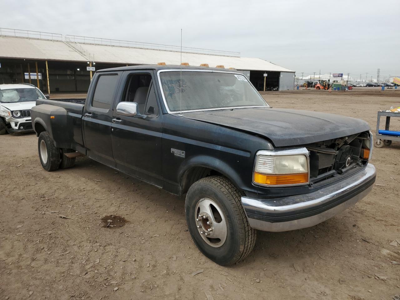 Photo 3 VIN: 1FTJW35G8SEA43856 - FORD F350 