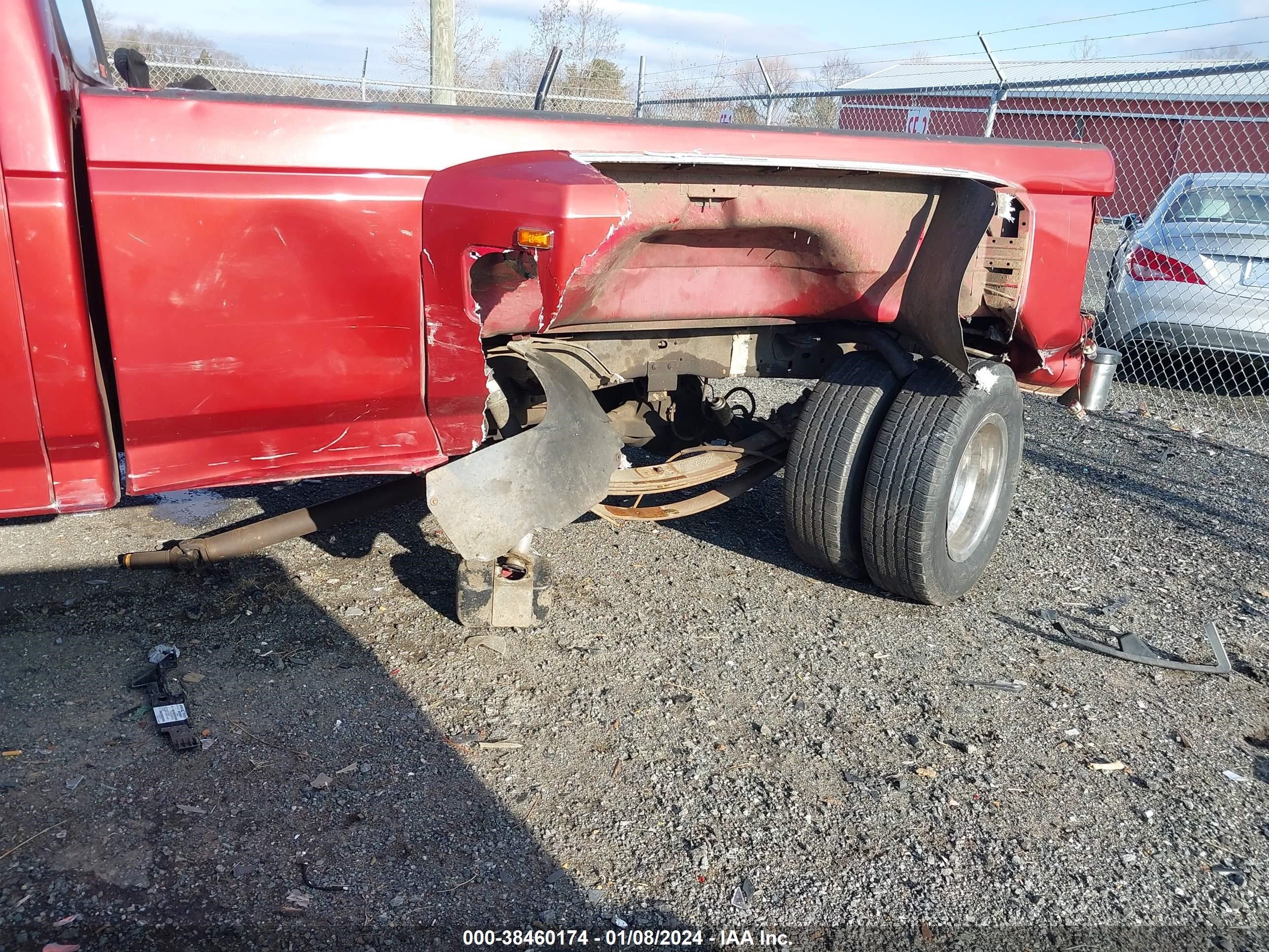 Photo 5 VIN: 1FTJW35H4REA45848 - FORD F350 