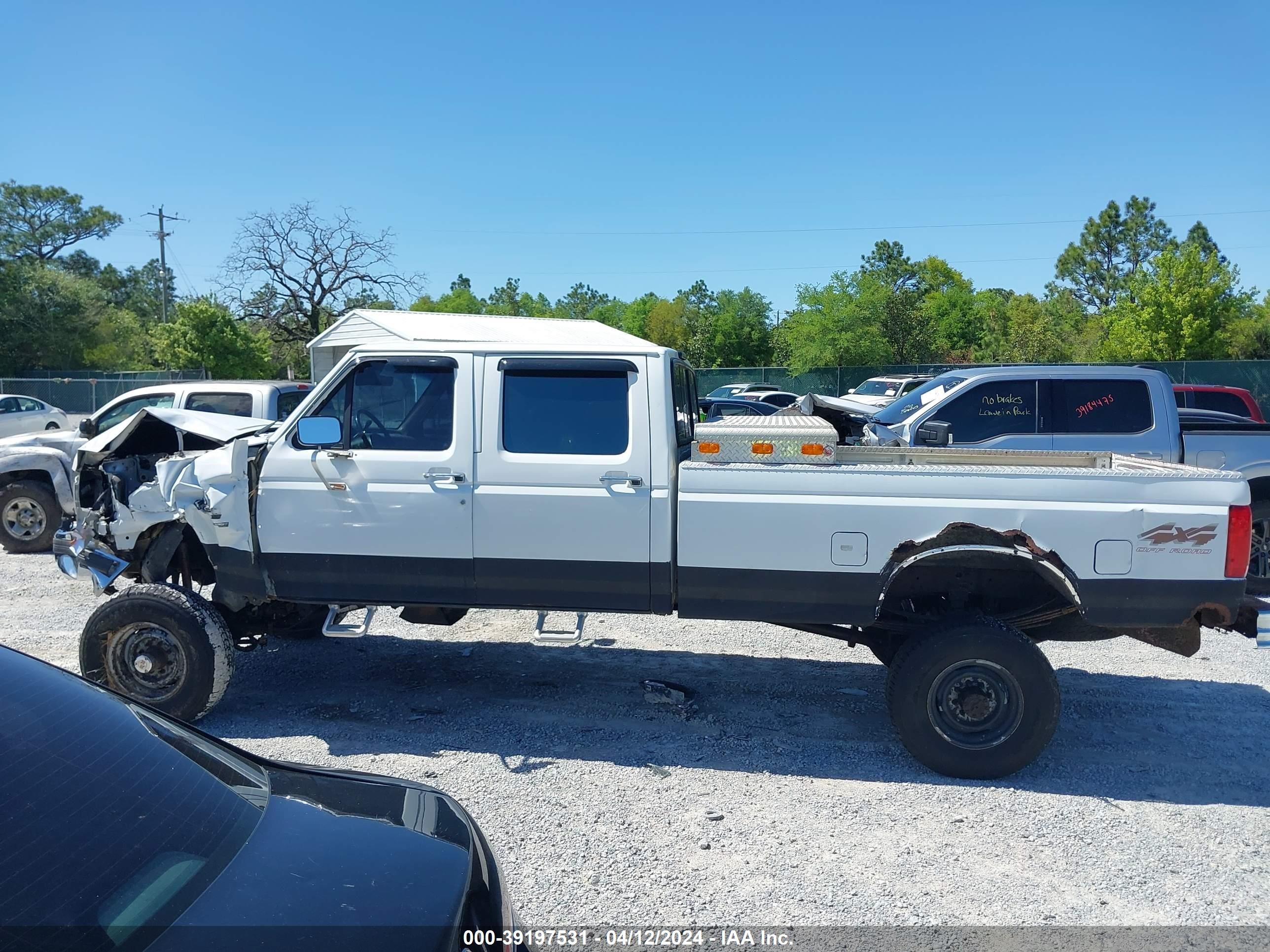 Photo 13 VIN: 1FTJW36F0VED12927 - FORD F350 