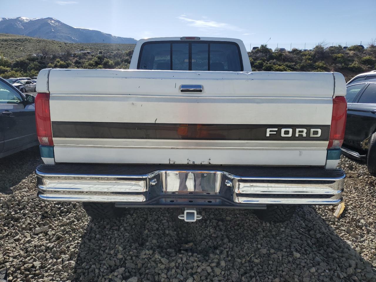 Photo 5 VIN: 1FTJW36F3SEA15324 - FORD F350 