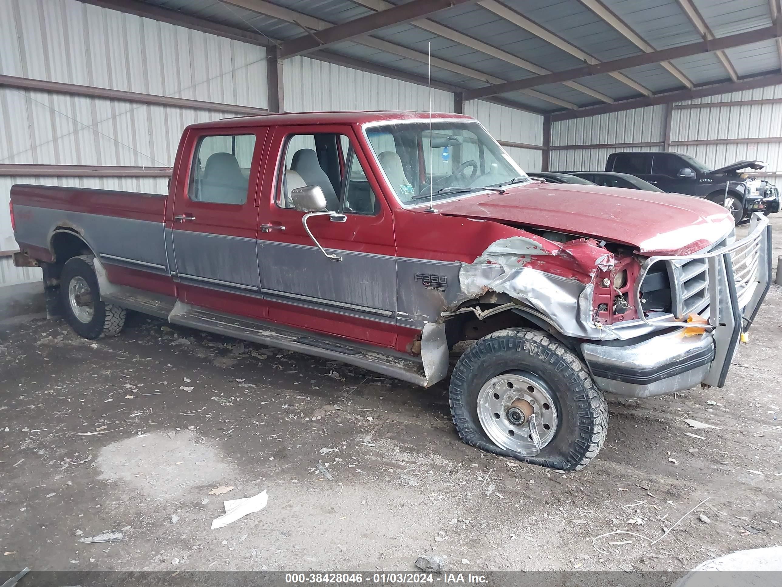 Photo 1 VIN: 1FTJW36F5TEA98112 - FORD F350 