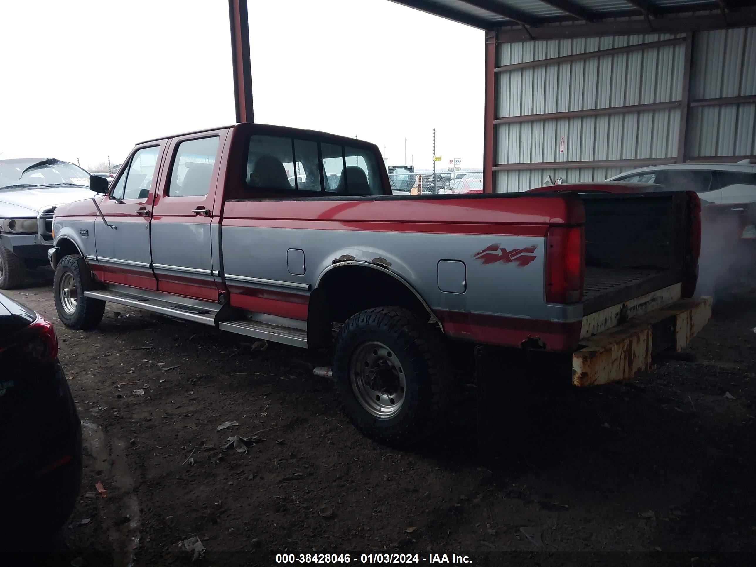 Photo 3 VIN: 1FTJW36F5TEA98112 - FORD F350 