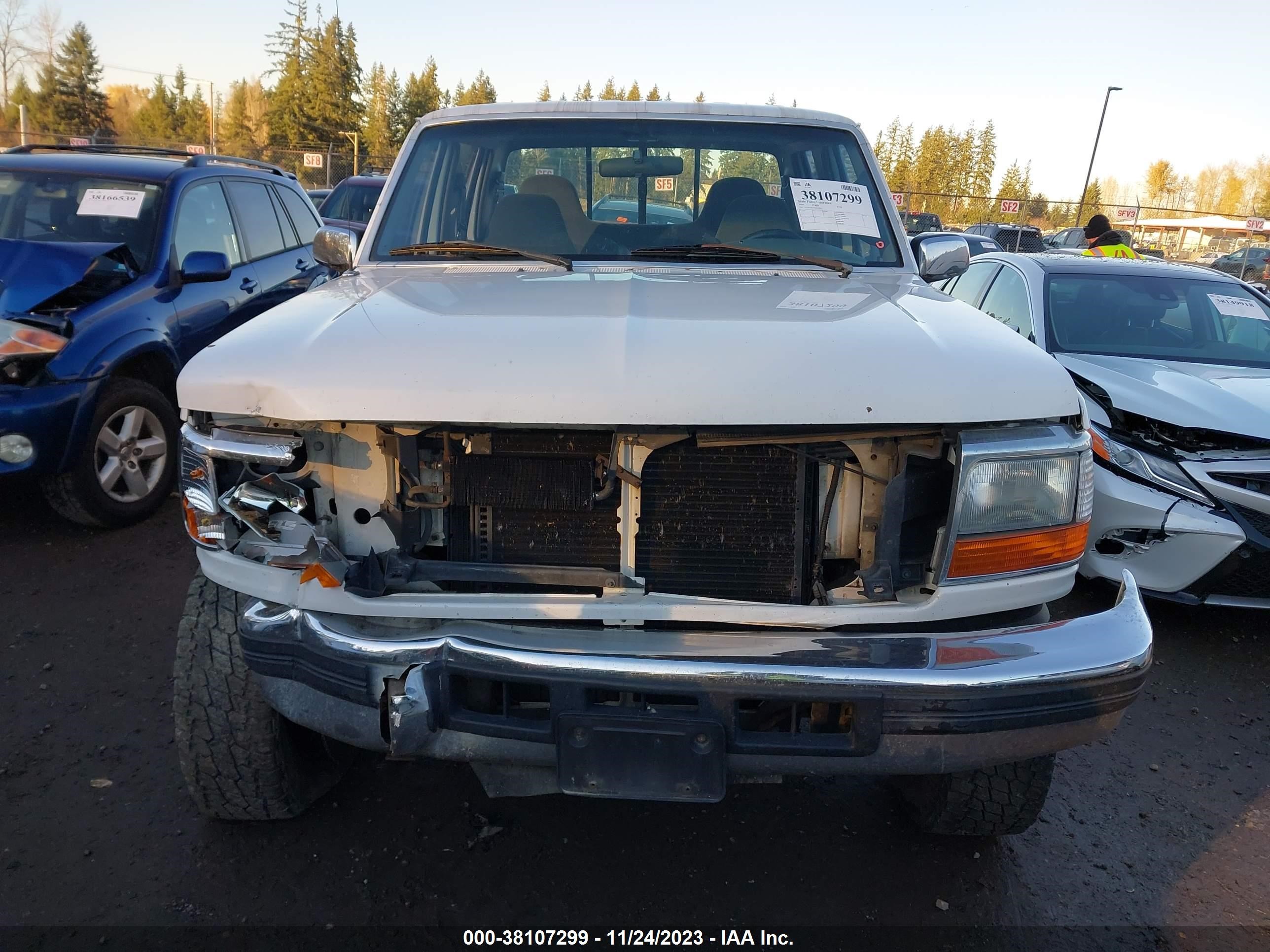 Photo 11 VIN: 1FTJW36F5VEA73312 - FORD F350 