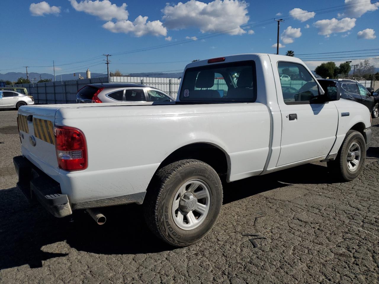 Photo 2 VIN: 1FTKR1AD2BPA31511 - FORD RANGER 