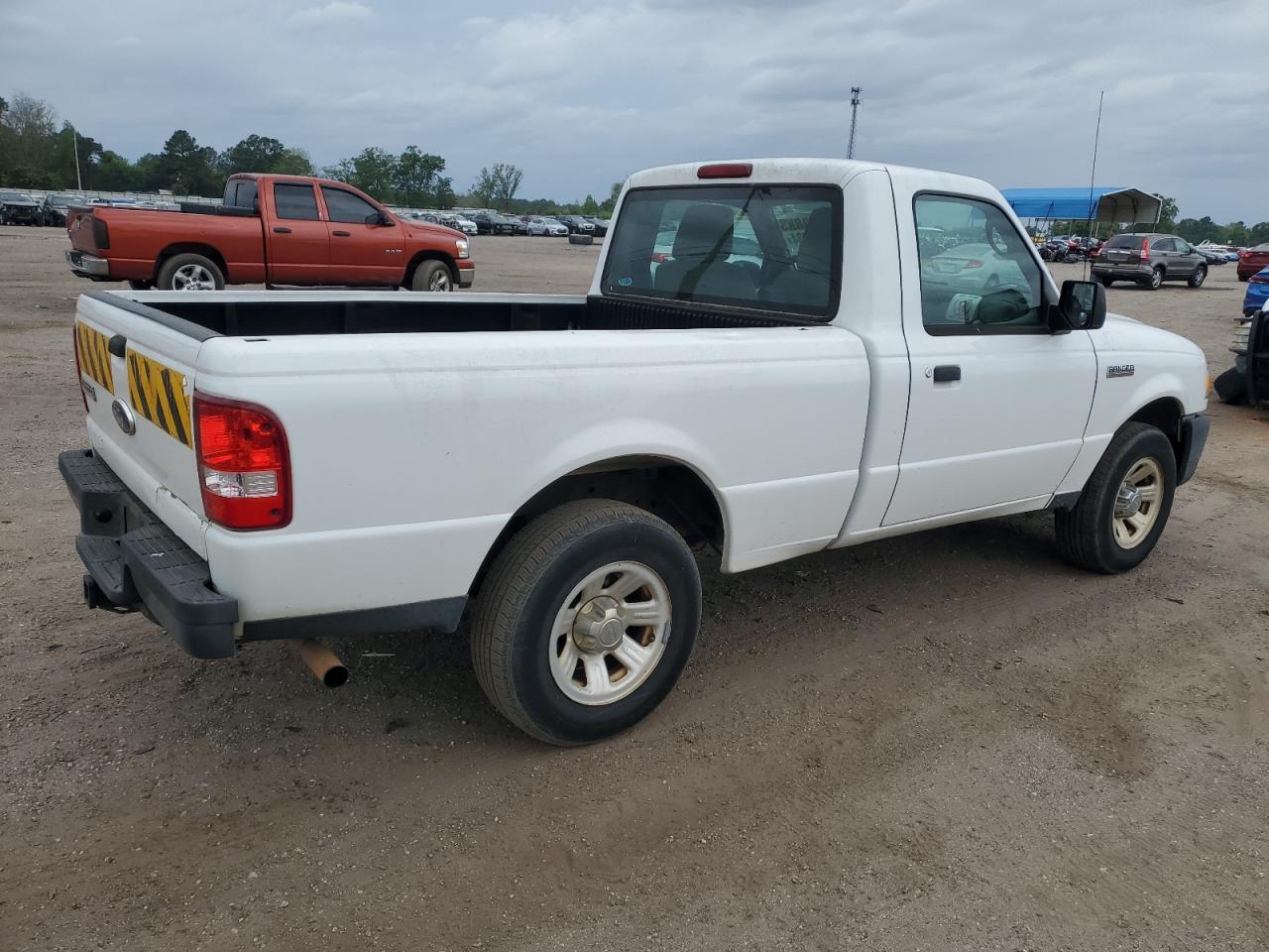 Photo 2 VIN: 1FTKR1AD4BPA55471 - FORD RANGER 