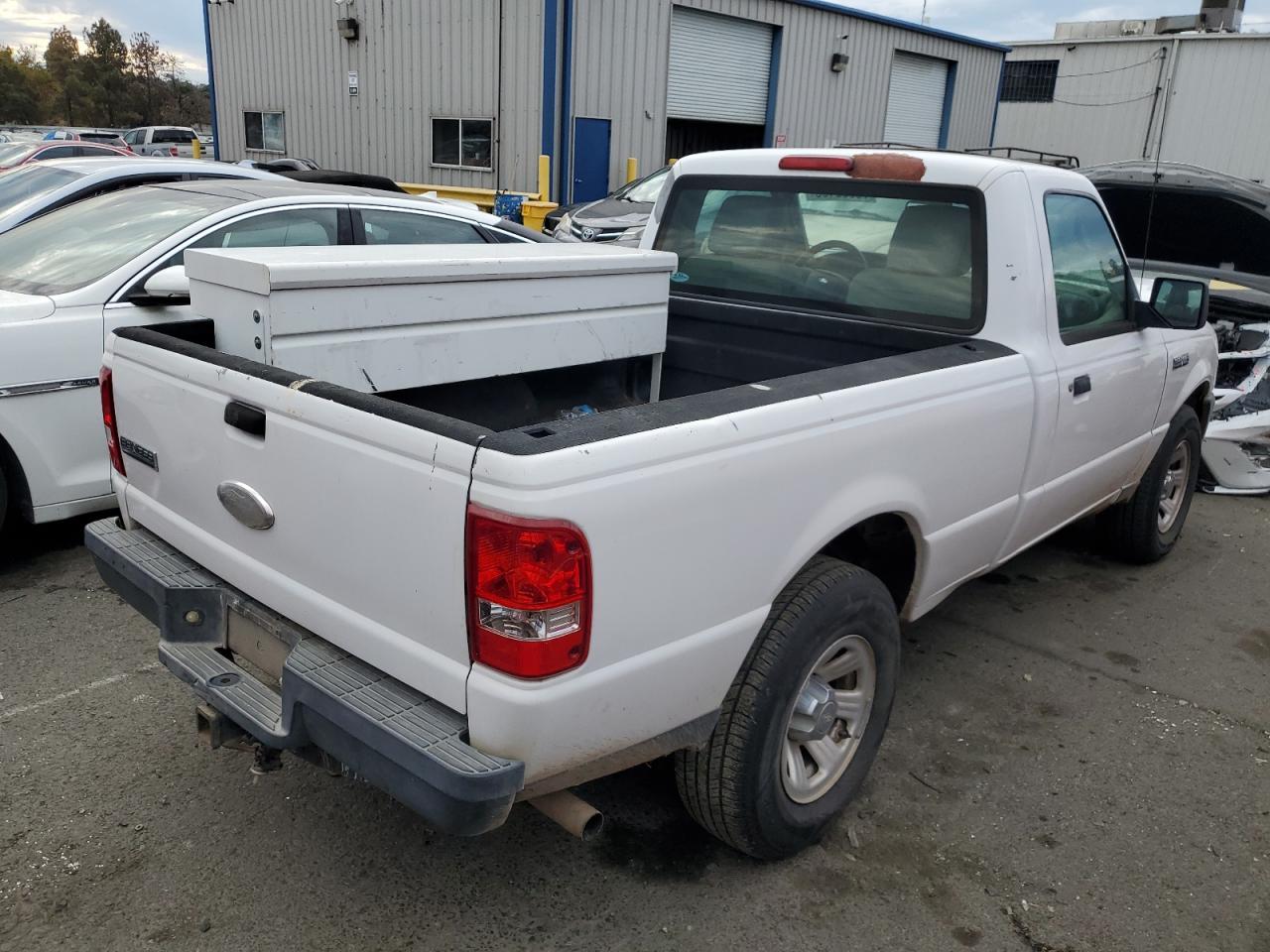 Photo 2 VIN: 1FTKR1AD5APA48396 - FORD RANGER 