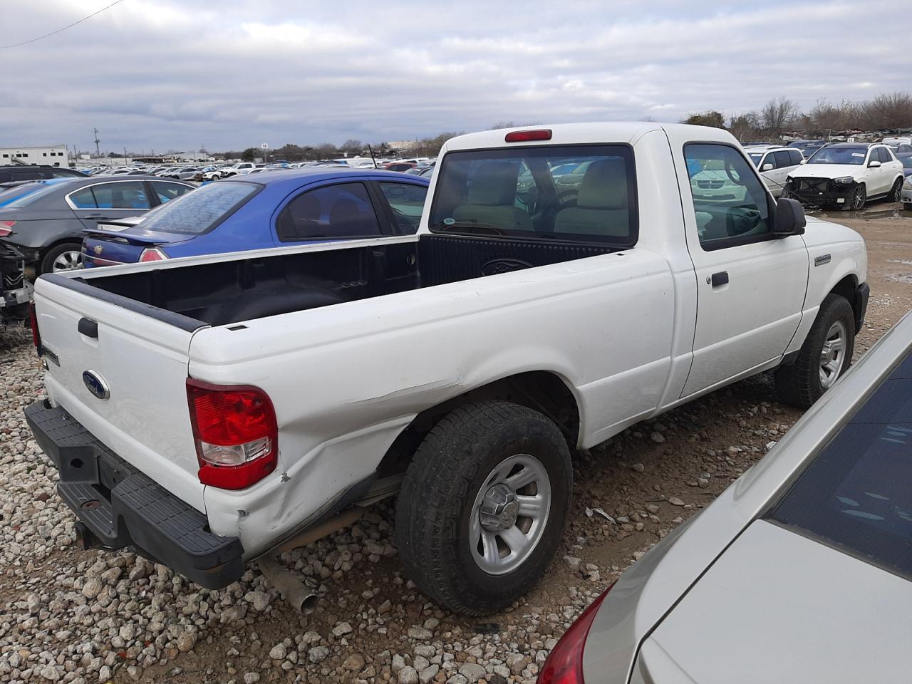 Photo 2 VIN: 1FTKR1AD5APA72293 - FORD RANGER 