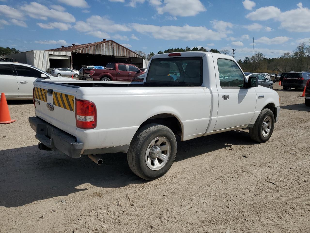 Photo 2 VIN: 1FTKR1AD6BPB16612 - FORD RANGER 