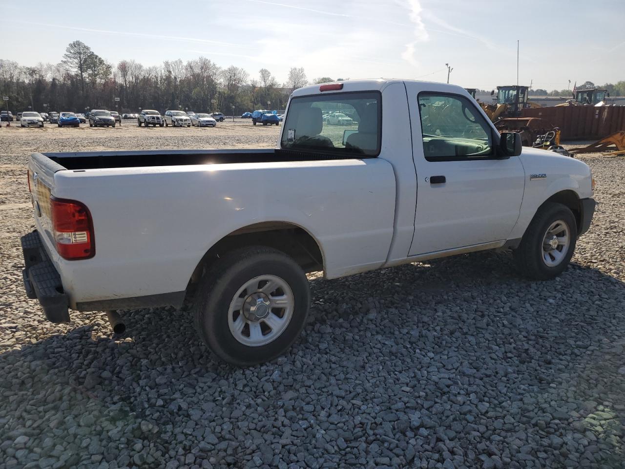 Photo 2 VIN: 1FTKR1AD9BPB16605 - FORD RANGER 