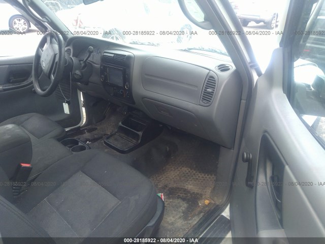 Photo 4 VIN: 1FTKR1ED8BPA79802 - FORD RANGER 