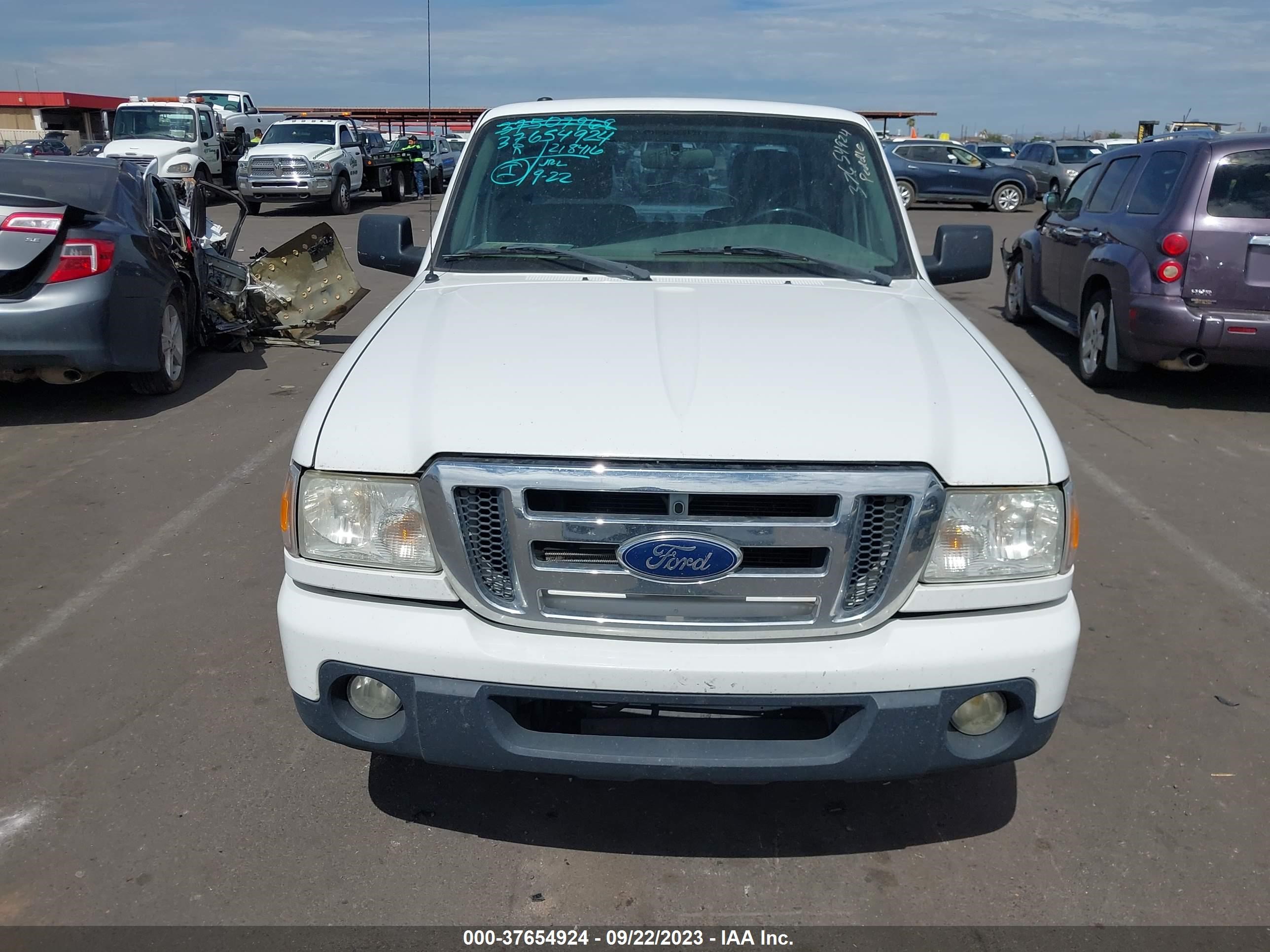 Photo 5 VIN: 1FTKR1EE3BPB10589 - FORD RANGER 