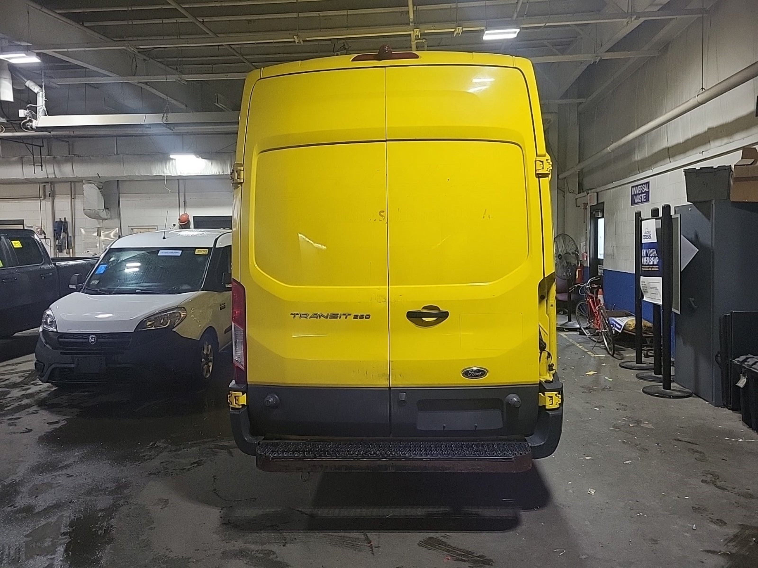 Photo 13 VIN: 1FTKR3XM7GKA10273 - FORD TRANSIT 