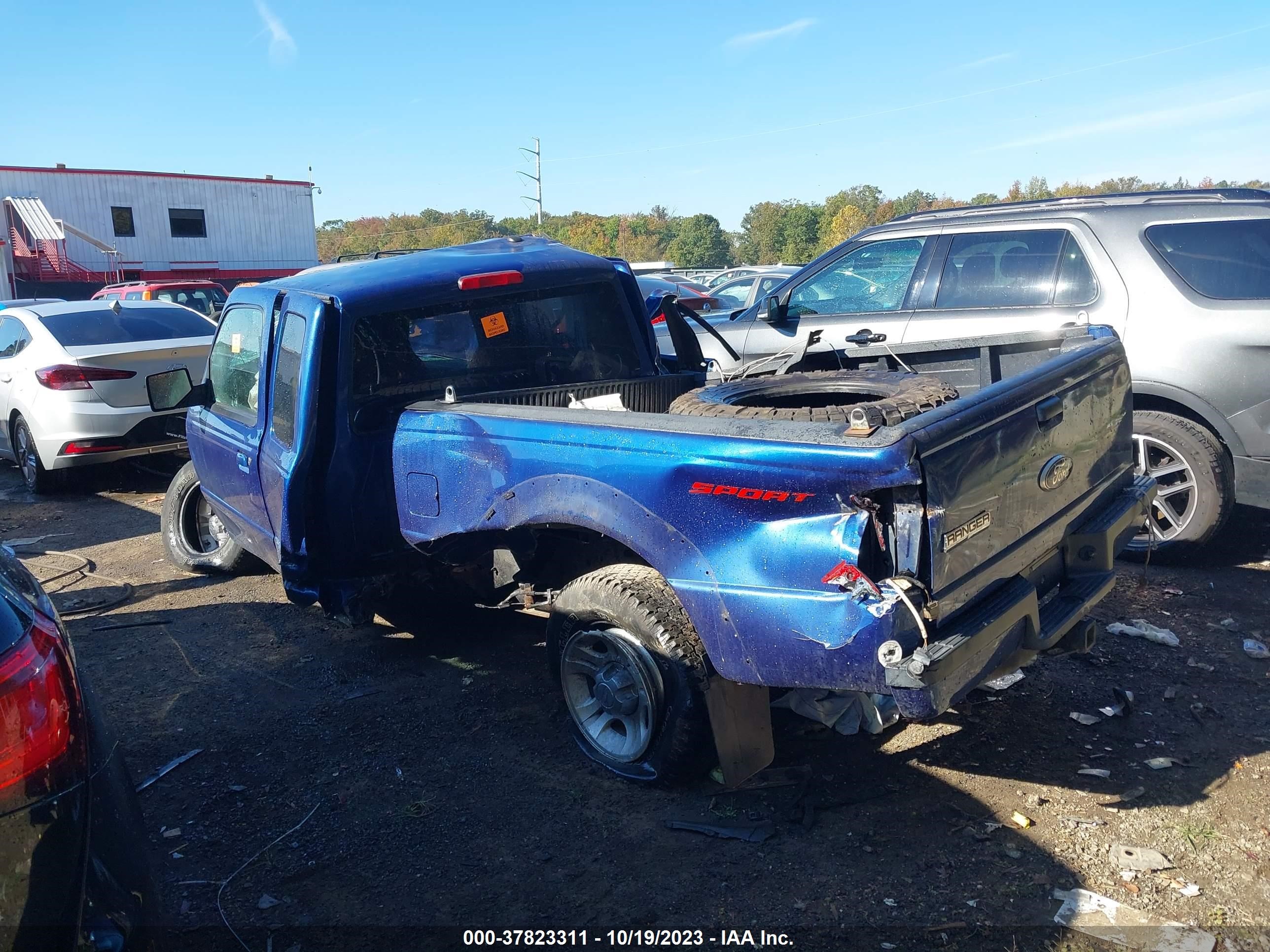 Photo 2 VIN: 1FTKR4EE2BPA53805 - FORD RANGER 