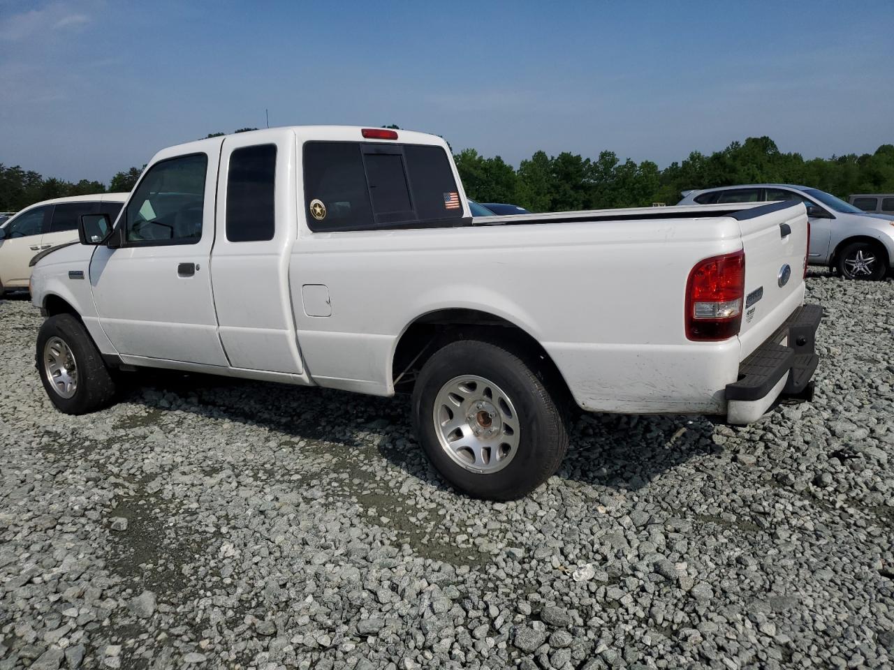 Photo 1 VIN: 1FTKR4EE2BPA77392 - FORD RANGER 