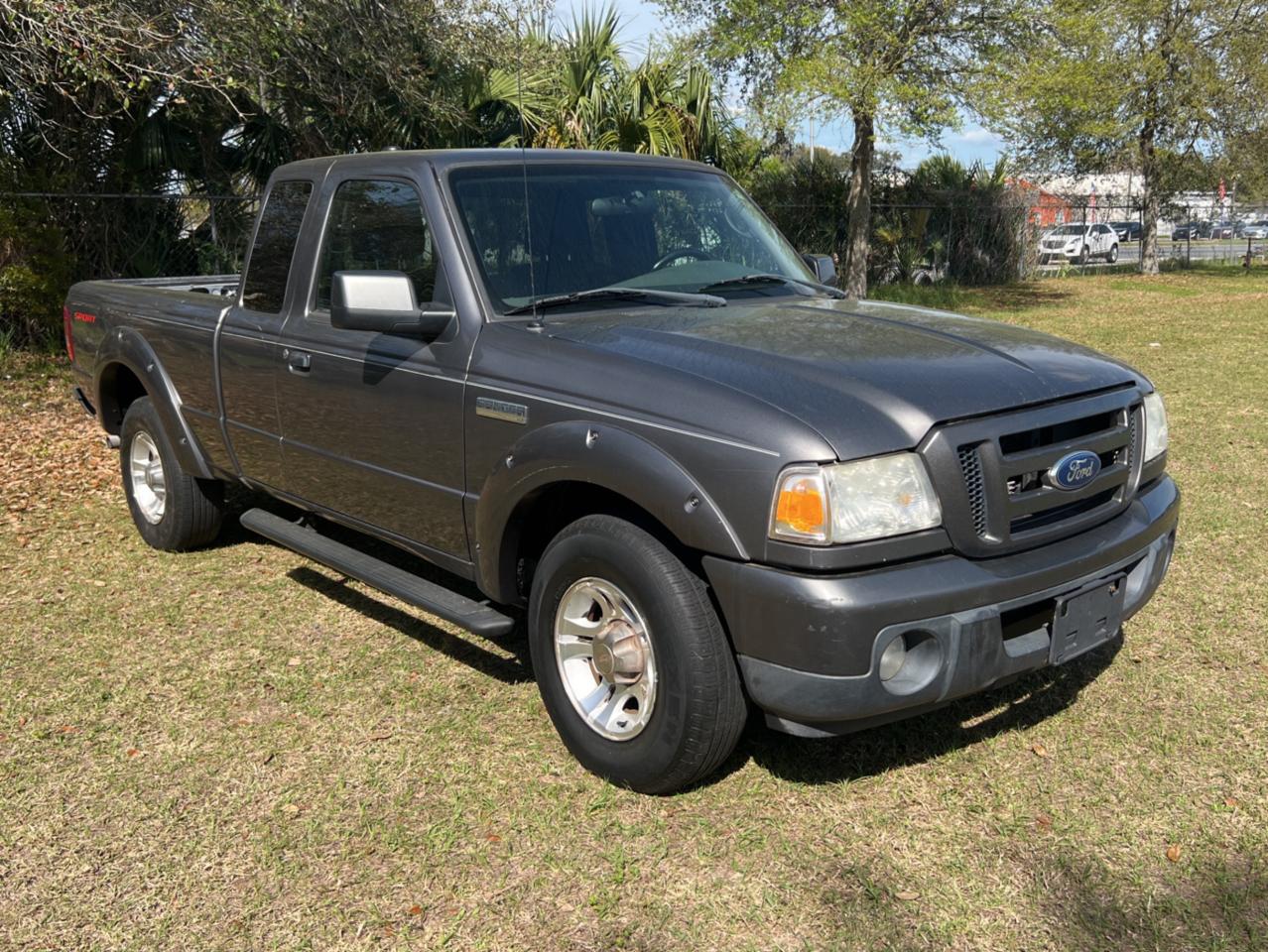 Photo 2 VIN: 1FTKR4EE3BPA87218 - FORD RANGER 