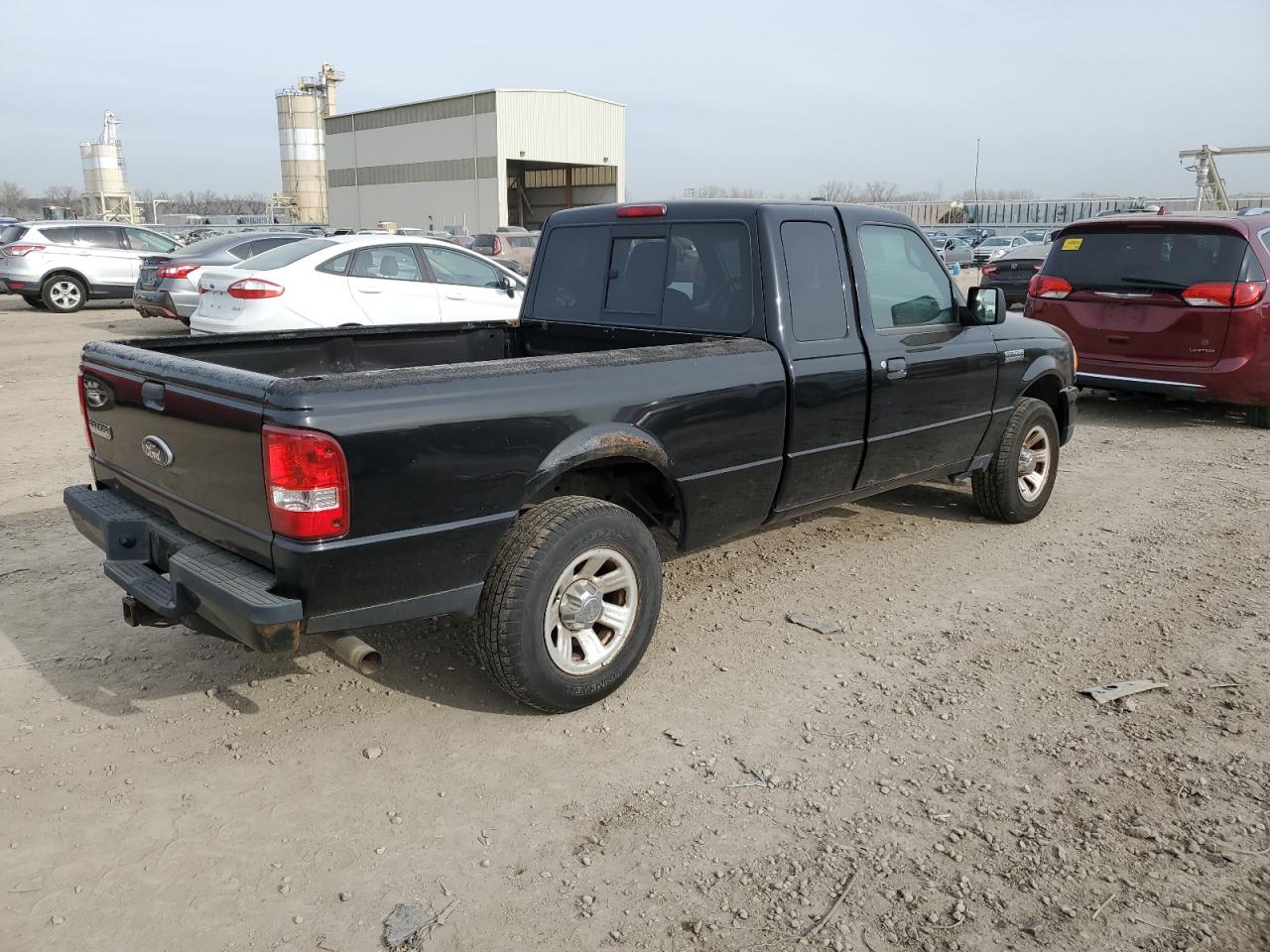 Photo 2 VIN: 1FTLR4EE1BPA28303 - FORD RANGER 