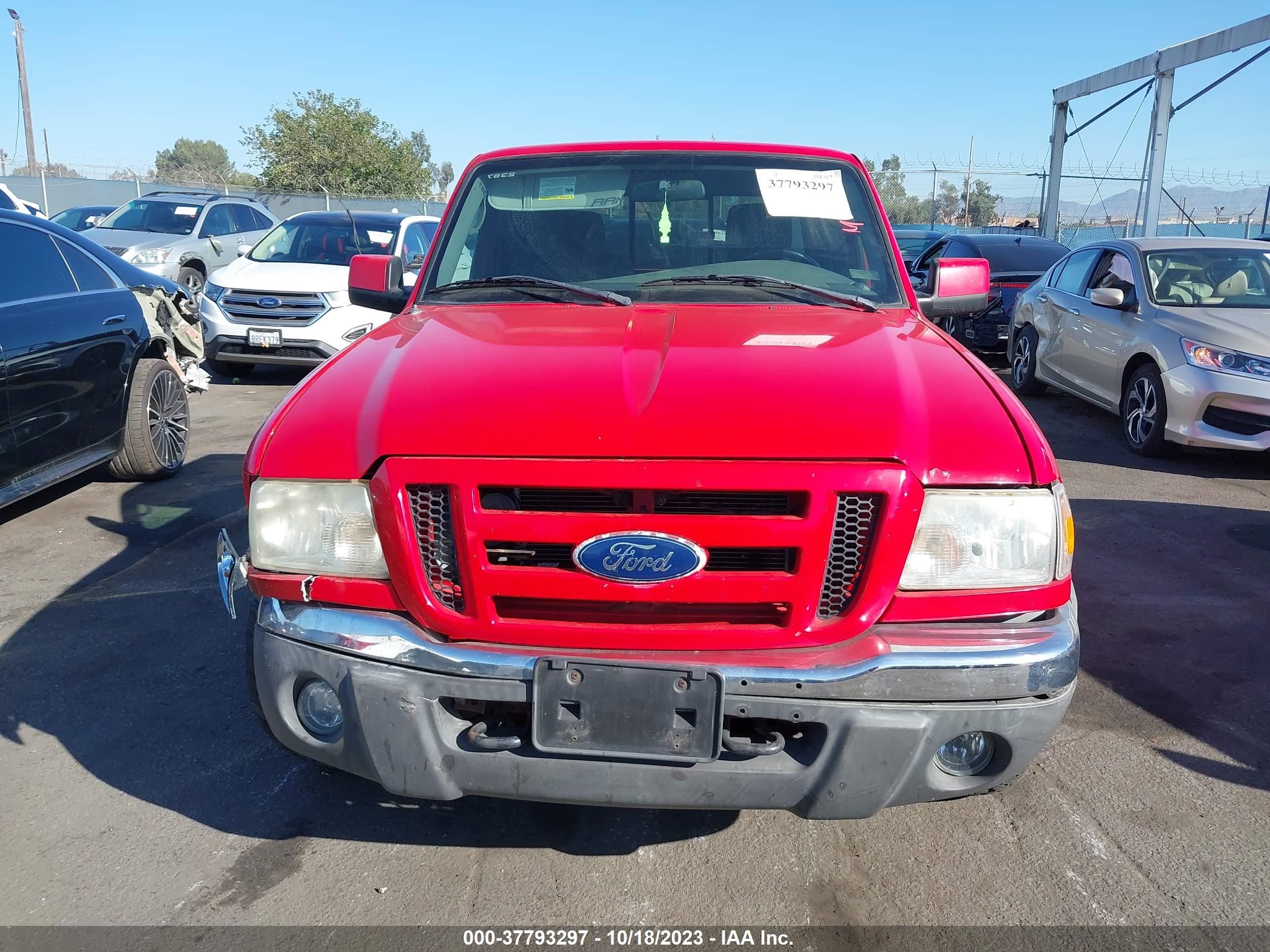 Photo 12 VIN: 1FTLR4FE3BPA77937 - FORD RANGER 