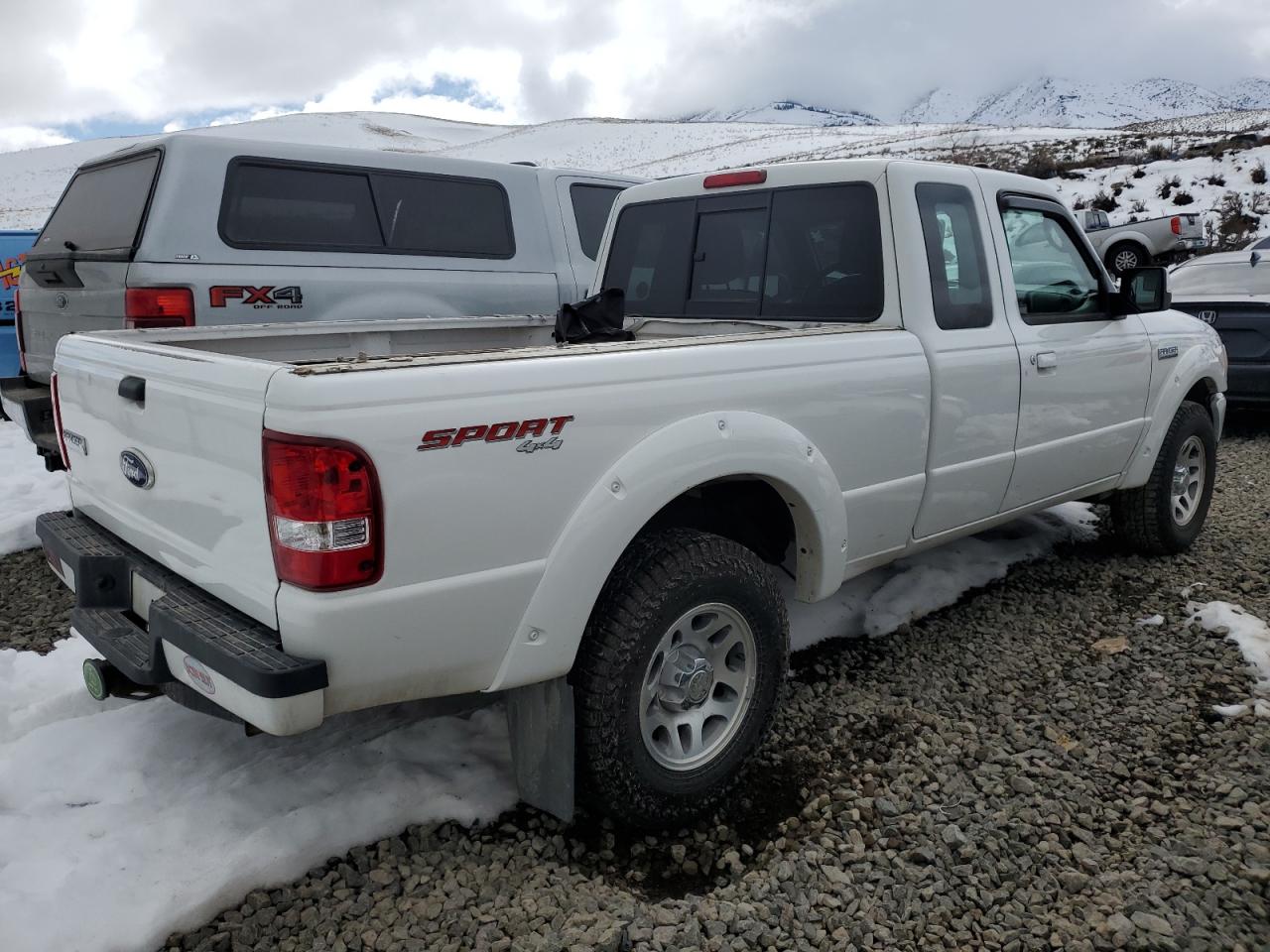 Photo 2 VIN: 1FTLR4FE5APA76061 - FORD RANGER 