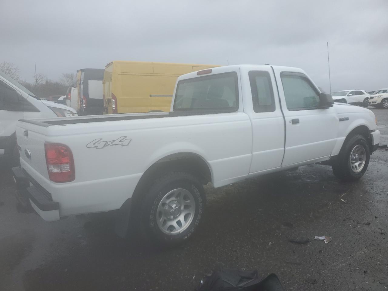 Photo 2 VIN: 1FTLR4FE9BPA01350 - FORD RANGER 