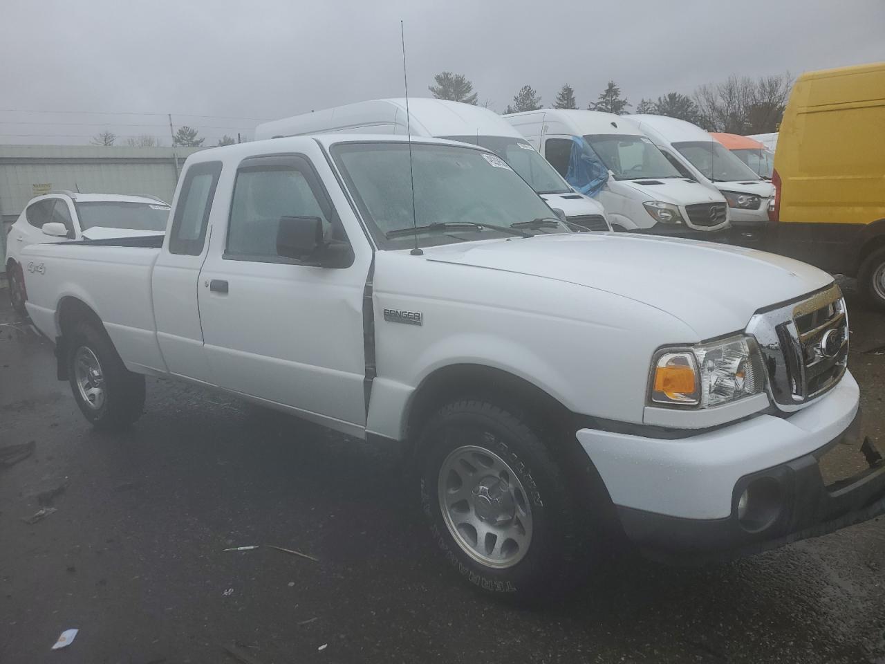 Photo 3 VIN: 1FTLR4FE9BPA01350 - FORD RANGER 