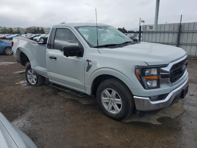 Photo 3 VIN: 1FTMF1C57PKF16254 - FORD F150 