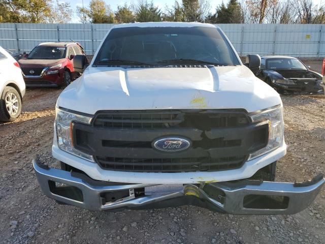 Photo 4 VIN: 1FTMF1C5XJKE40780 - FORD F150 