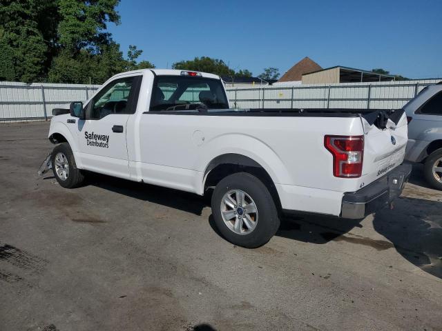 Photo 1 VIN: 1FTMF1C5XKKD38803 - FORD F150 