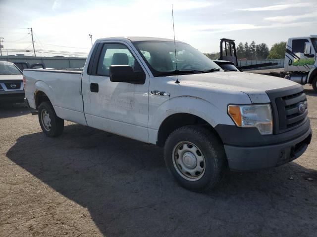 Photo 3 VIN: 1FTMF1C80AKE39650 - FORD F150 