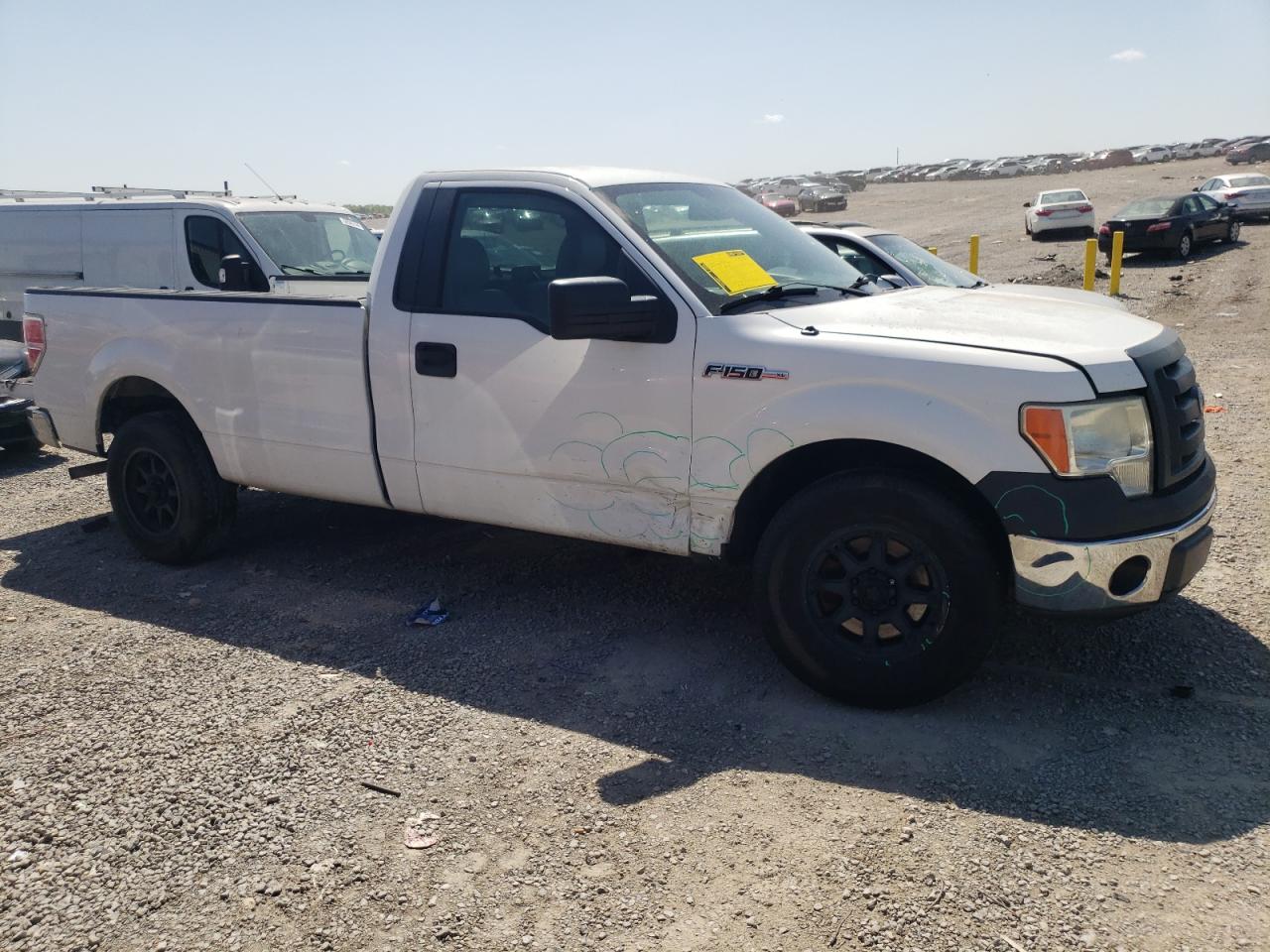 Photo 3 VIN: 1FTMF1C81AKE05443 - FORD F-150 