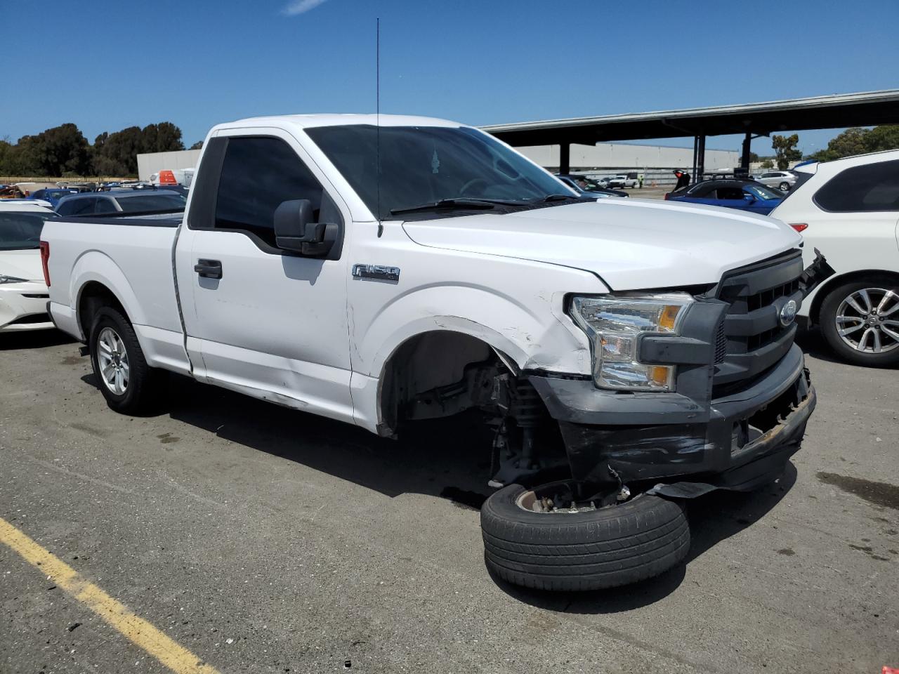 Photo 3 VIN: 1FTMF1C81FKD84794 - FORD F-150 