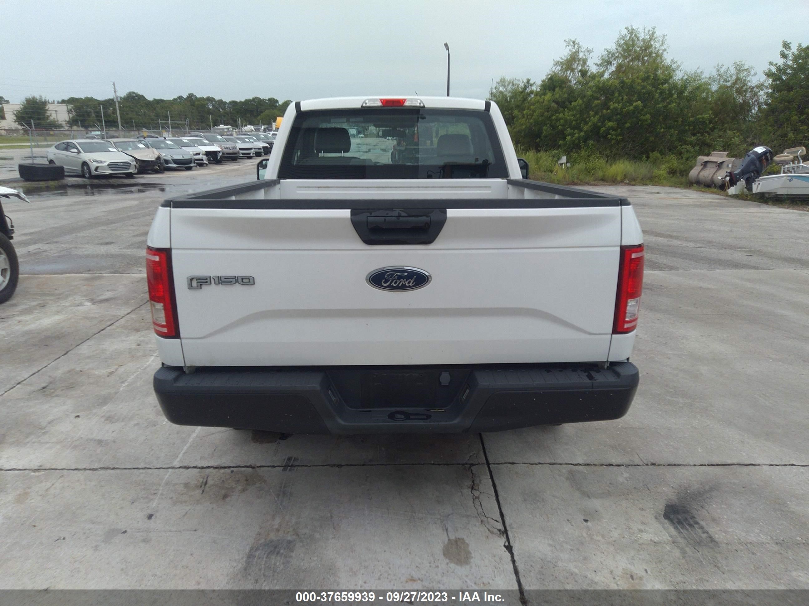 Photo 15 VIN: 1FTMF1C81HFB43068 - FORD F-150 