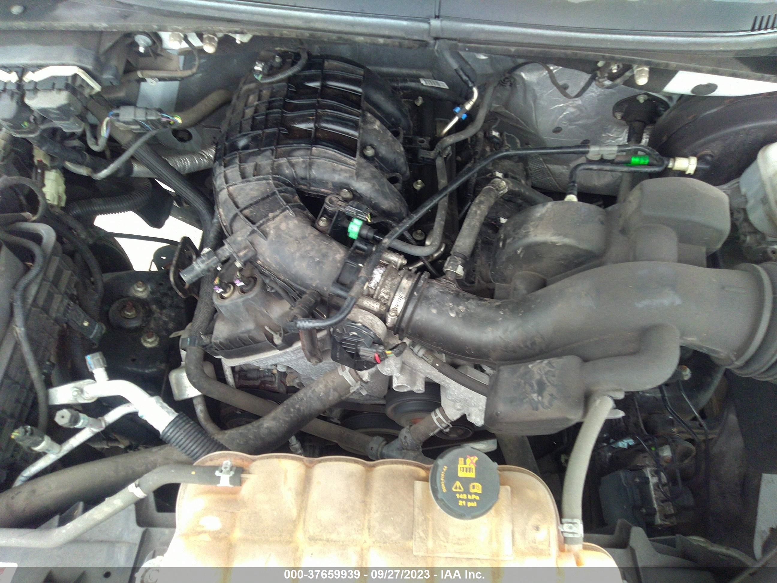 Photo 9 VIN: 1FTMF1C81HFB43068 - FORD F-150 