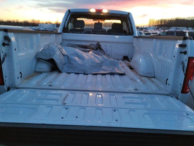 Photo 8 VIN: 1FTMF1C83HKC79435 - FORD F150 