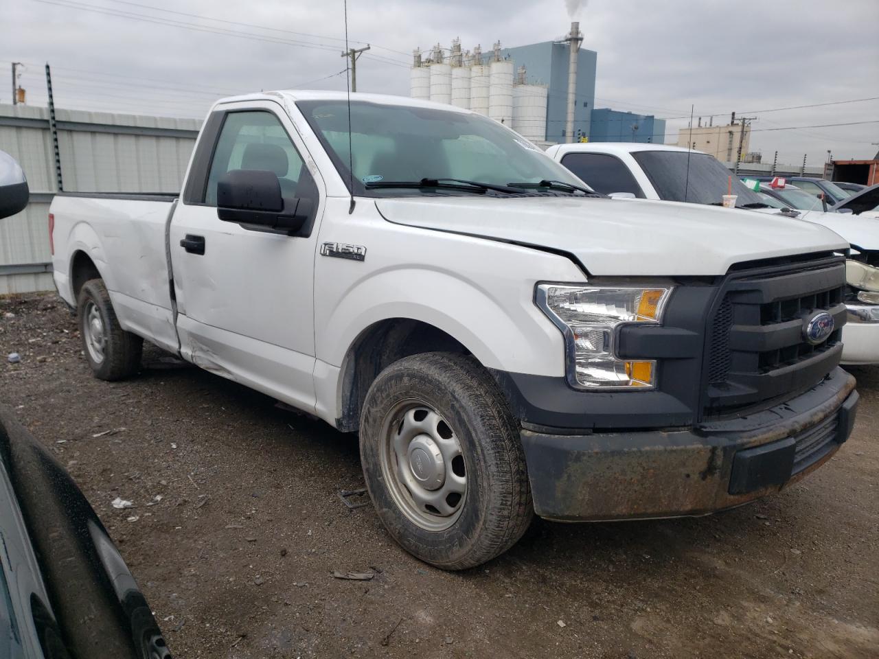 Photo 3 VIN: 1FTMF1C84GKD58272 - FORD F-150 