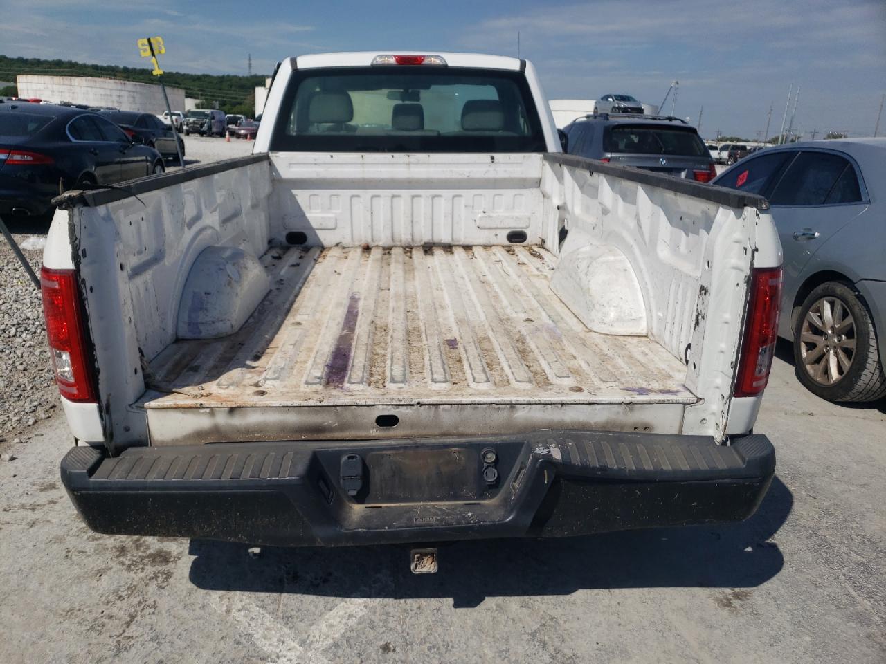 Photo 5 VIN: 1FTMF1C86HKC85925 - FORD F-150 