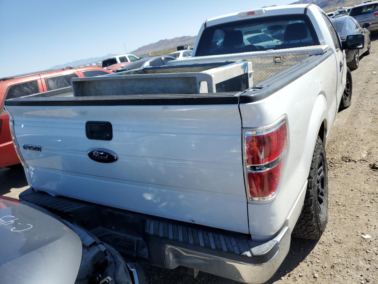 Photo 5 VIN: 1FTMF1C89AKE43261 - FORD F-150 