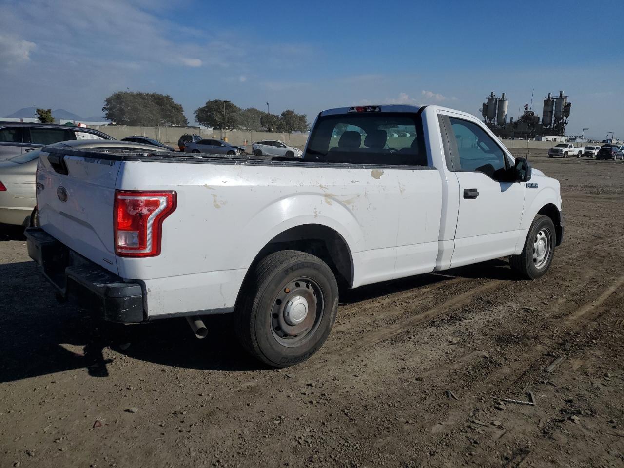 Photo 2 VIN: 1FTMF1C8XGKD05124 - FORD F-150 