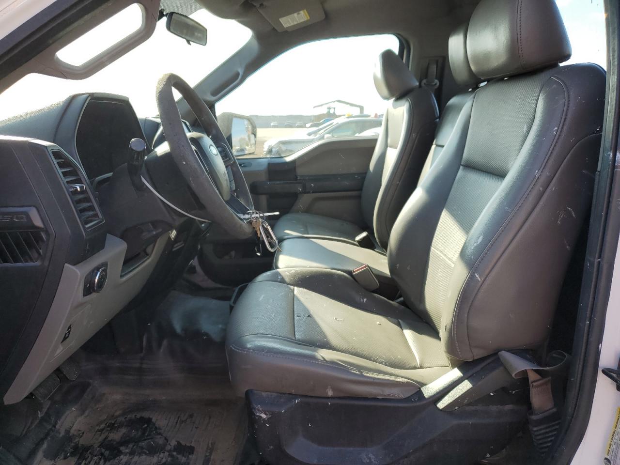 Photo 6 VIN: 1FTMF1C8XGKD05124 - FORD F-150 