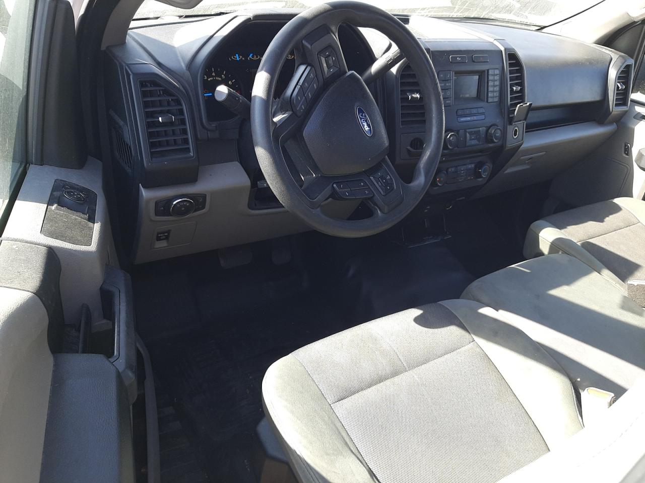 Photo 7 VIN: 1FTMF1C8XGKD32372 - FORD F-150 