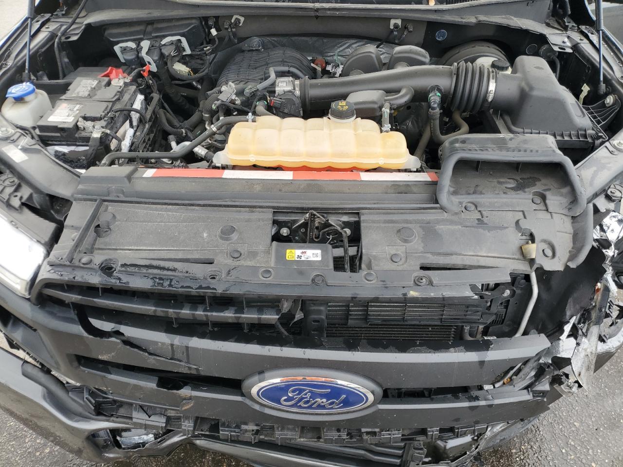 Photo 10 VIN: 1FTMF1CB2JFB39676 - FORD F-150 