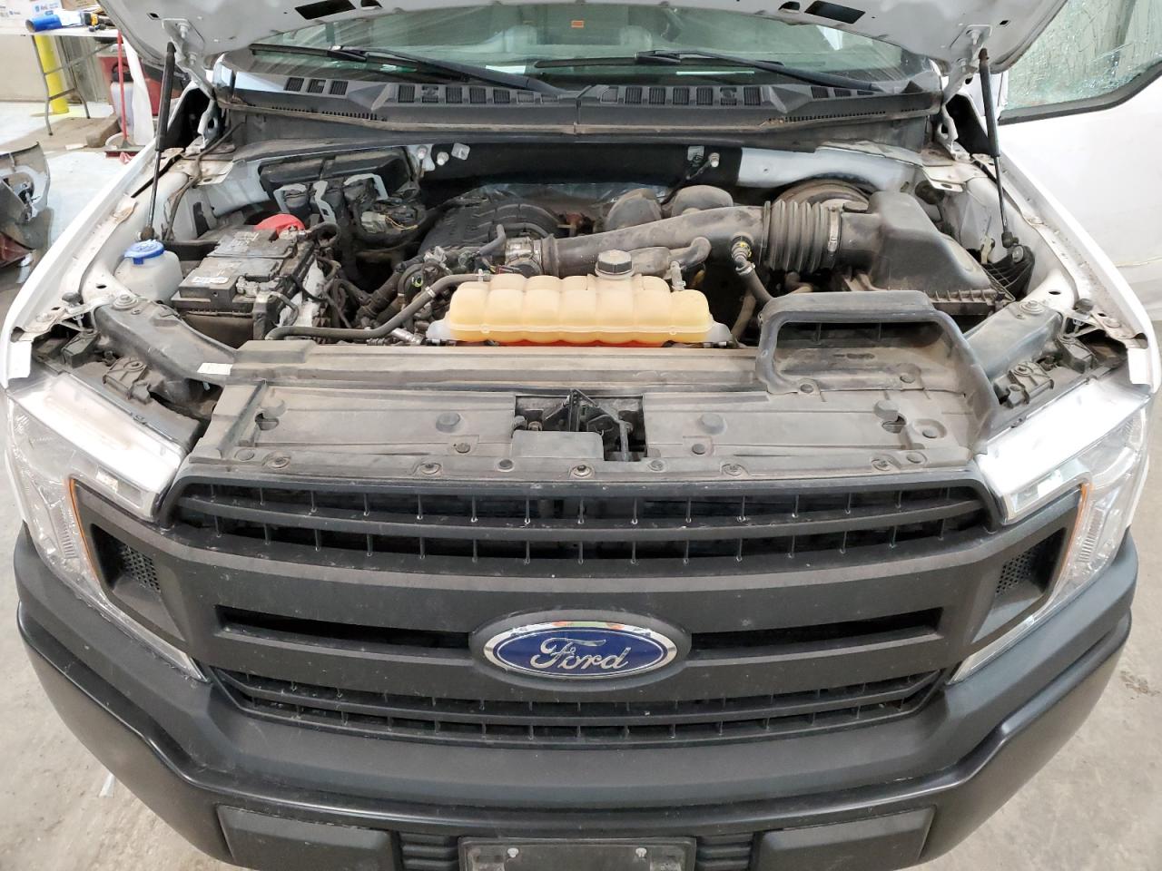 Photo 10 VIN: 1FTMF1CB2JKF57162 - FORD F-150 