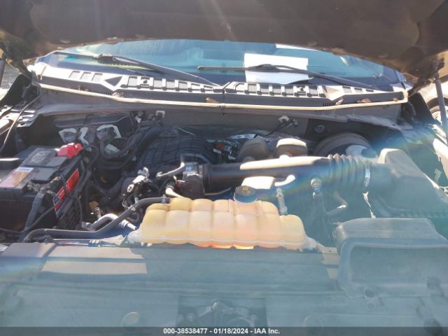 Photo 9 VIN: 1FTMF1CB3JFB20392 - FORD F-150 