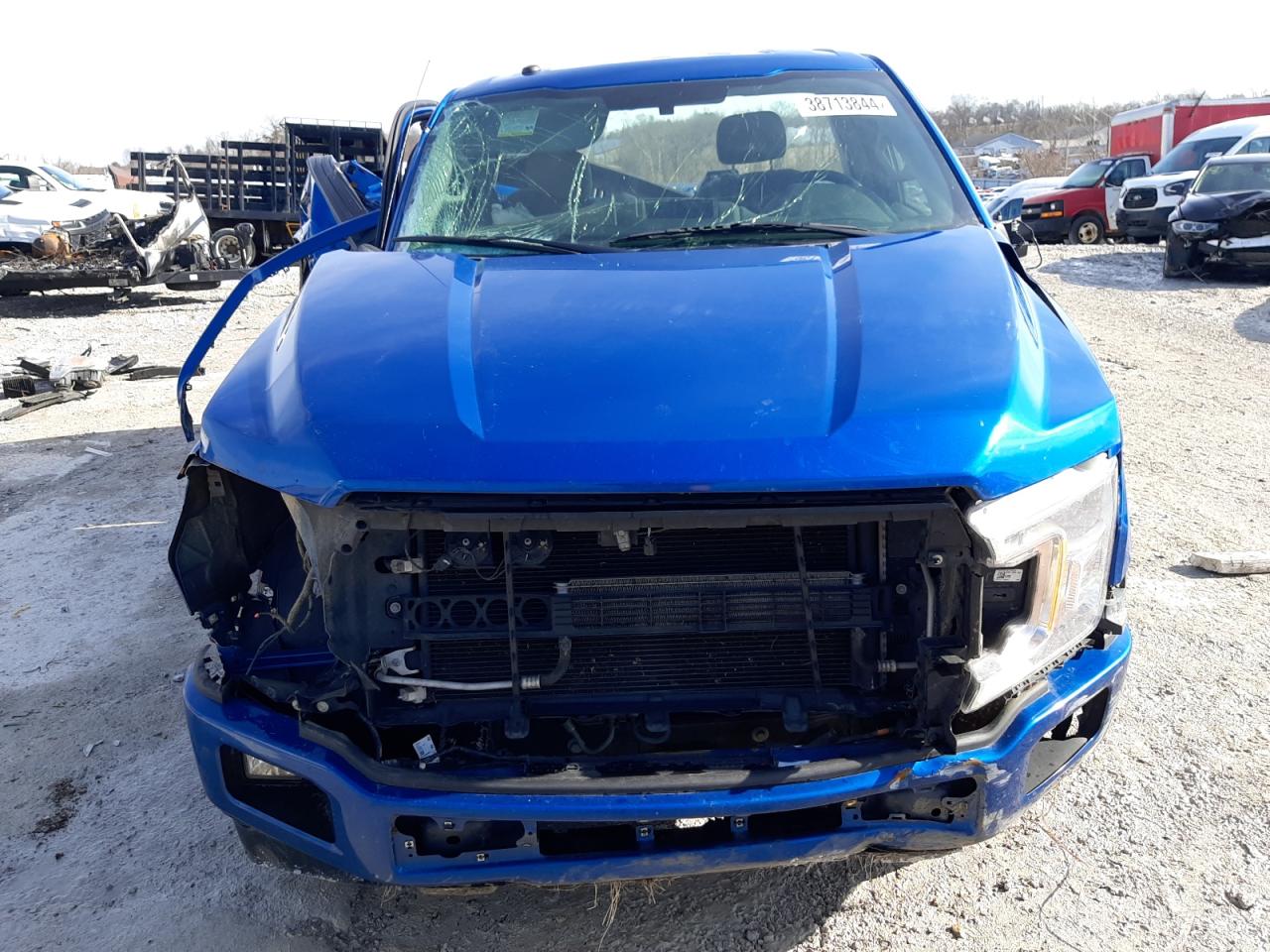 Photo 4 VIN: 1FTMF1CB3JKC31225 - FORD F-150 