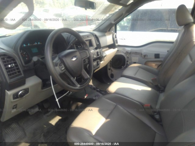 Photo 4 VIN: 1FTMF1CB7KKD33824 - FORD F-150 