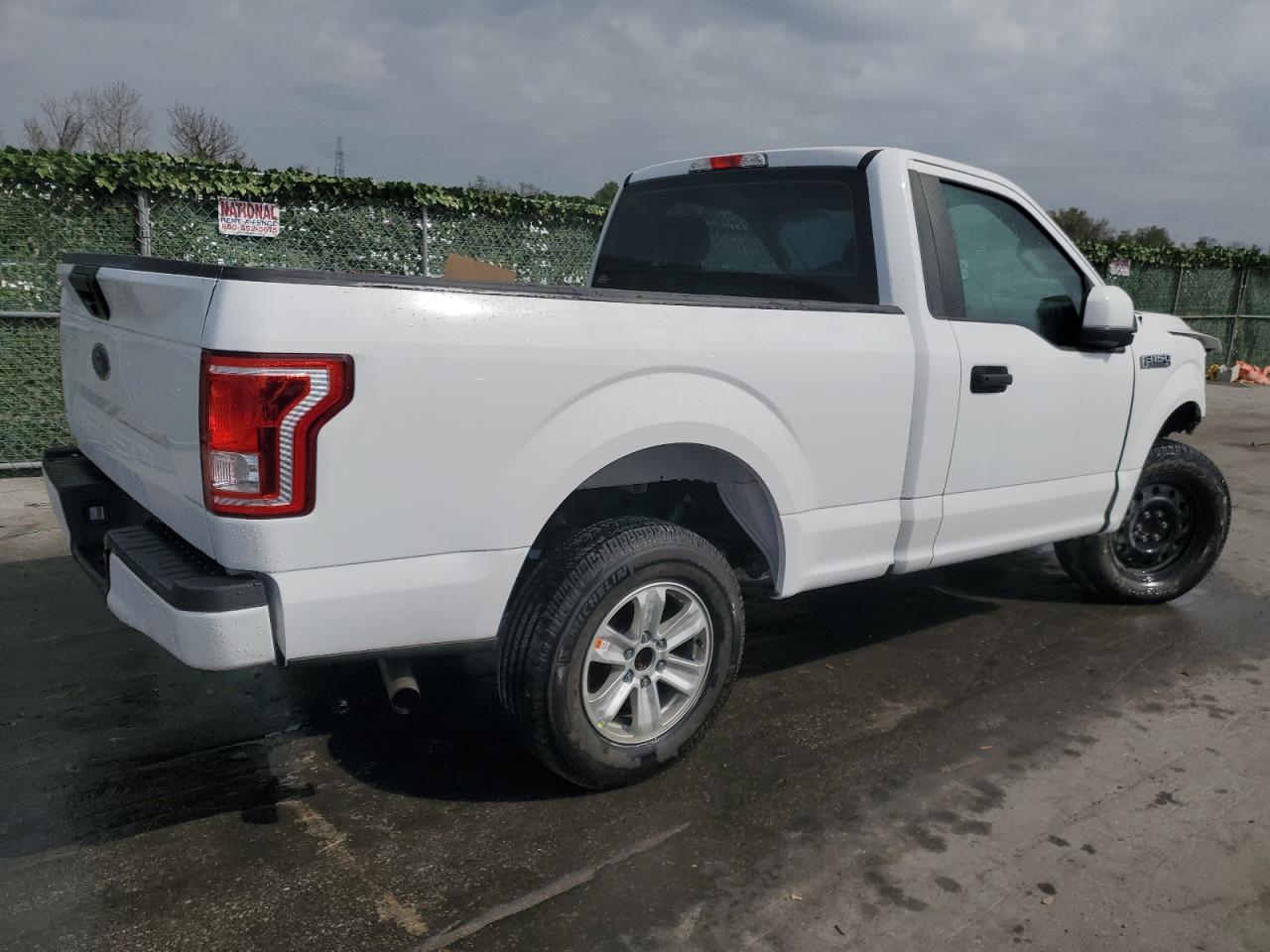 Photo 2 VIN: 1FTMF1CB8LKF33631 - FORD F-150 