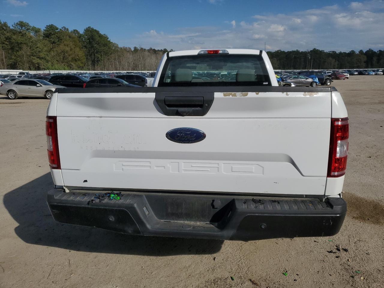 Photo 5 VIN: 1FTMF1CB9JKC88965 - FORD F-150 