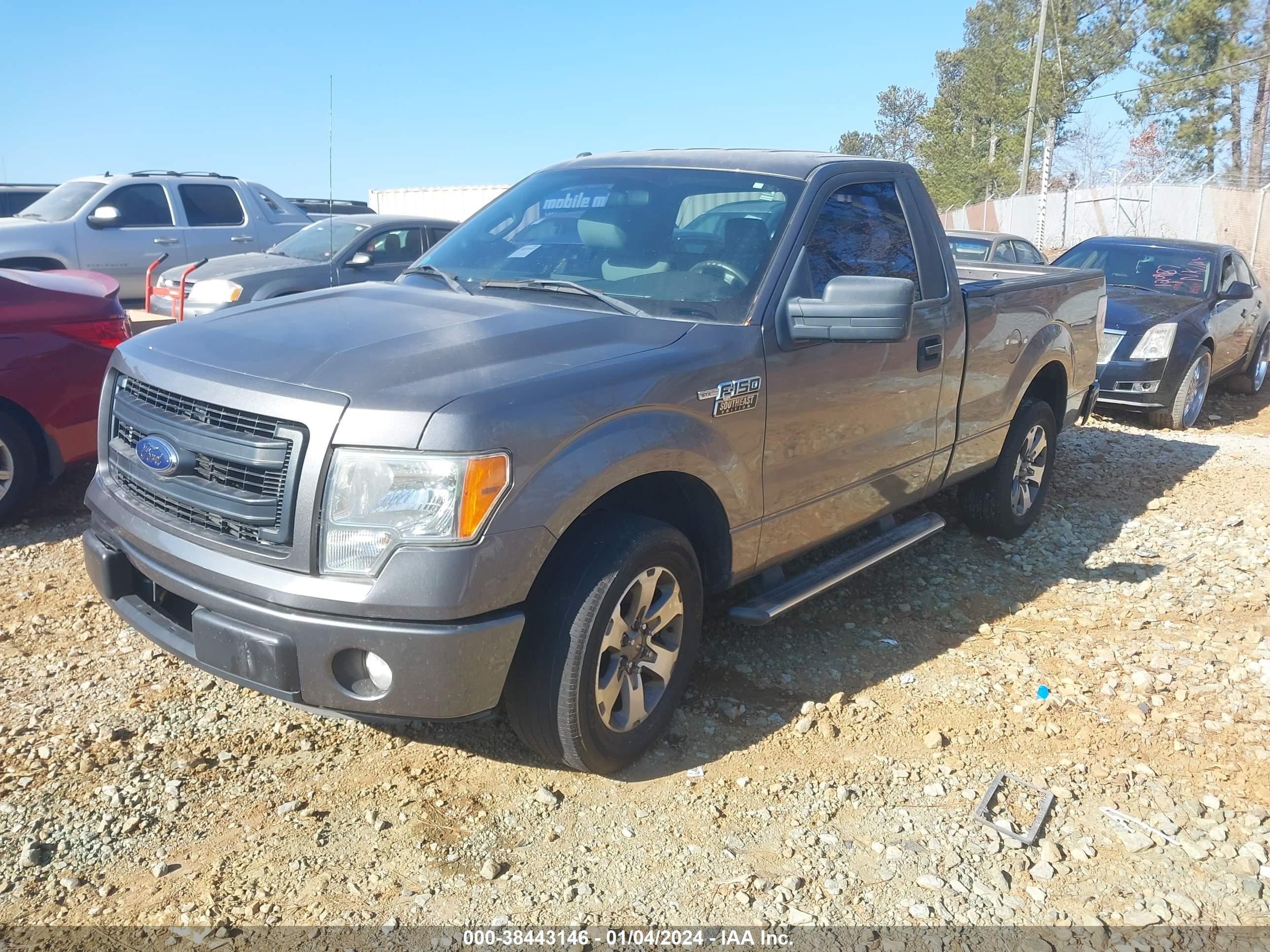 Photo 1 VIN: 1FTMF1CF3DFB14499 - FORD F-150 