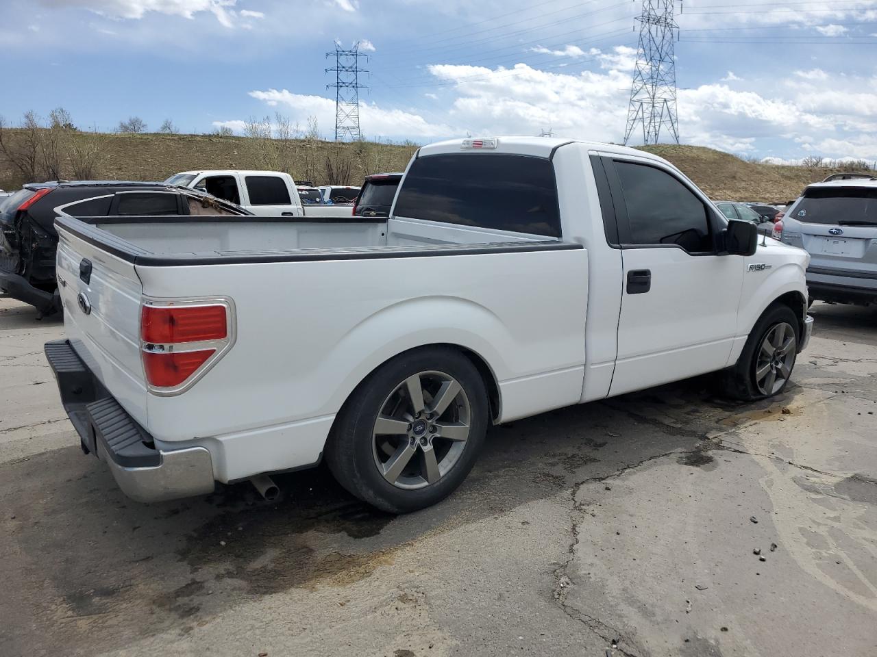 Photo 2 VIN: 1FTMF1CF8EKE45734 - FORD F-150 