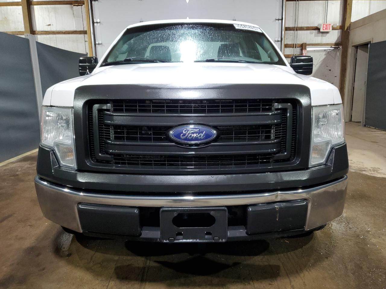 Photo 4 VIN: 1FTMF1CM0EFB32619 - FORD F-150 